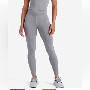 Allbirds Light Gray Leggings, size Small